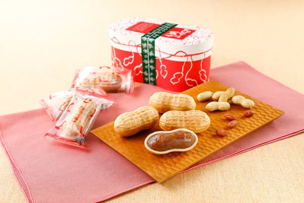 Nagomi no Yoneya peanut monaka