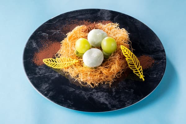 Side dish: Shine Muscat and Daifuku with Pistachio Cream Sauce