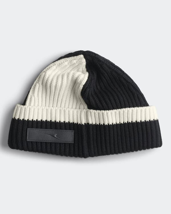 Bravyn Beanie in New Black