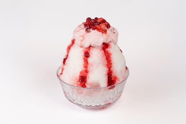 Mama's Homemade Lingonberry Jam and Yogurt Shaved Ice