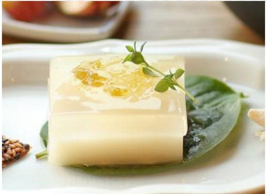 Two-layer mizuyokan with green plum jelly