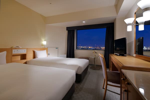 Guest room image
