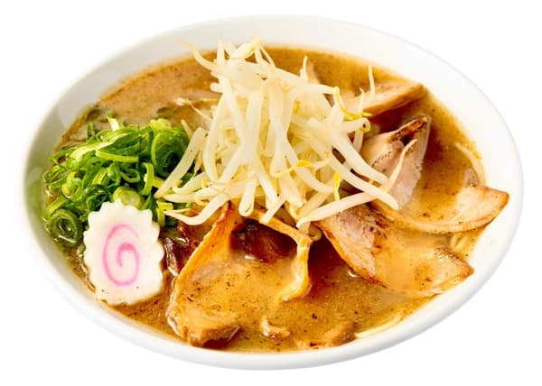 一碗鋪滿炙燒叉燒、豆芽菜、蔥花及一片魚板的拉麵