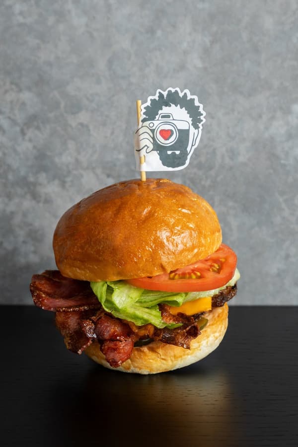 烟熏 BLT 汉堡