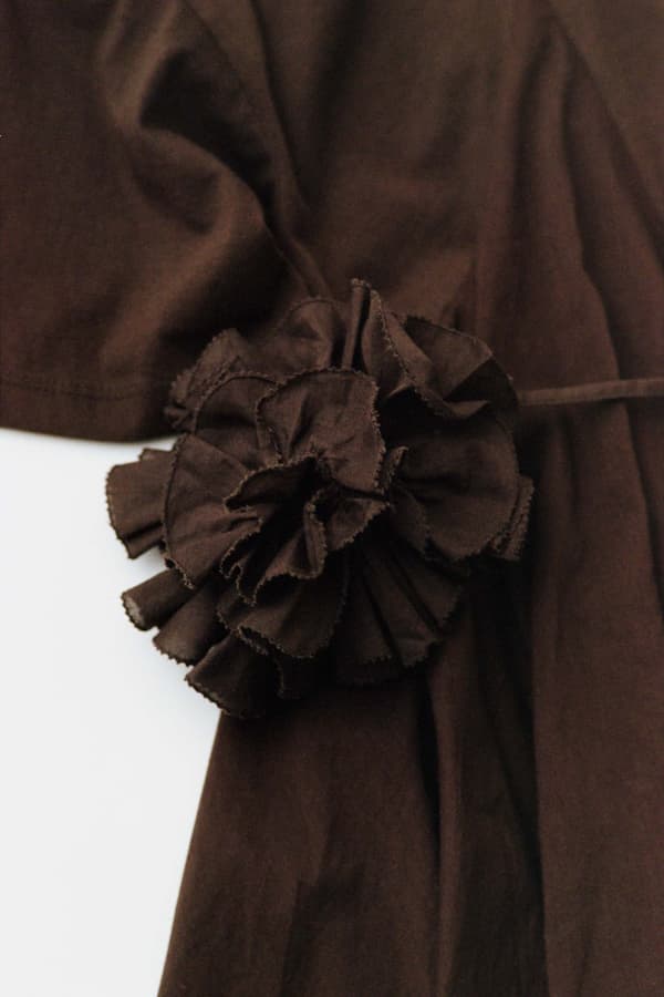 มุมมองอื่นของเสื้อ Peplum Ruffle AAYUSHI for SALON