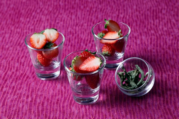 五月：女峰、梦之香、讃岐姬