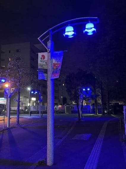 Apopo购物街的角色设计旗帜