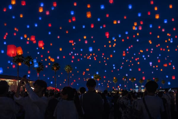 Jajaran warna lampion spesial untuk festival tahun 2026