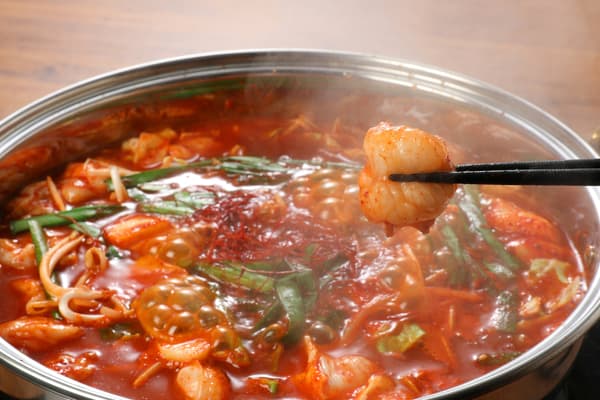 Hormone Nabe (offal hot pot) – ¥1,880 (per person)