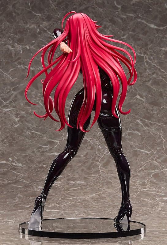 Figure detail view 4