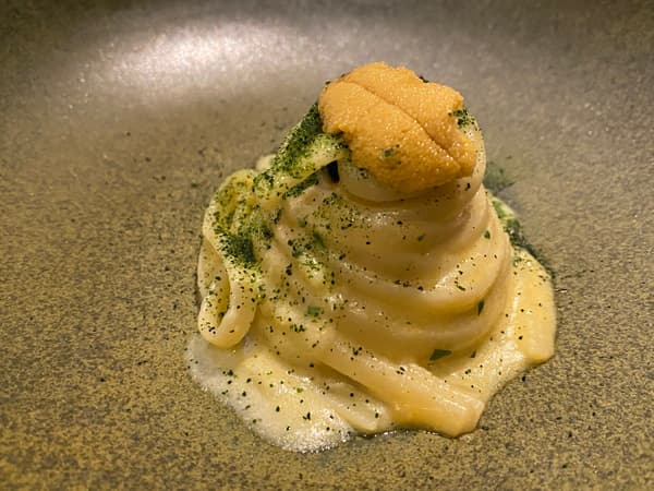 Sea urchin and hazelnut (amuse-bouche)