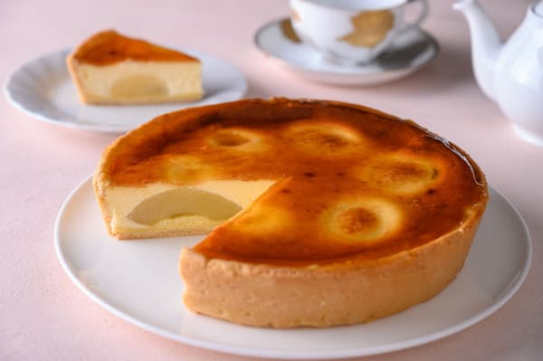 July Monthly Cheesecake — Peach