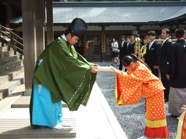 Ise Jingu offering procession