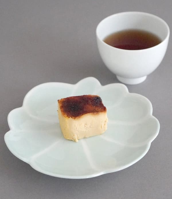 Set de tarta de queso vasca de caramelo