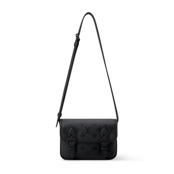 Satchel Wearable Wallet