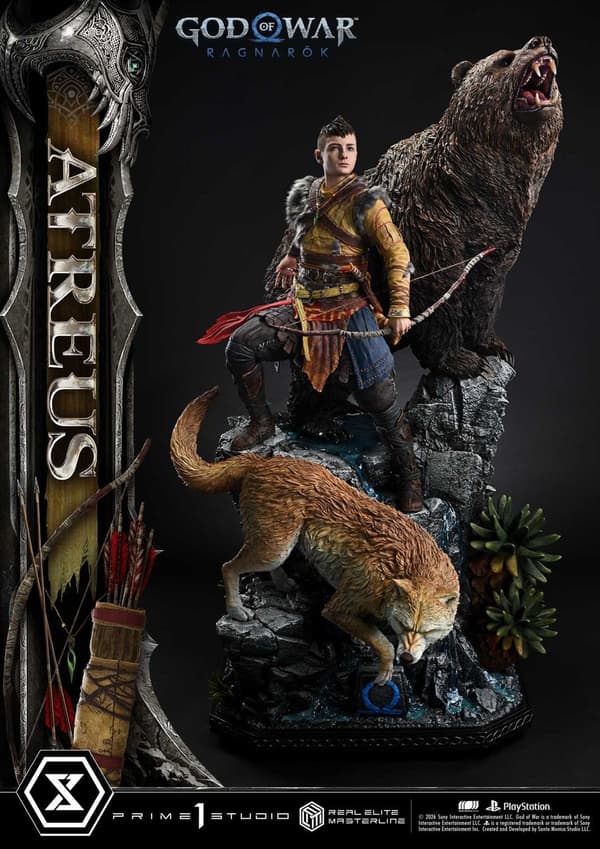 Atreus statue full figure