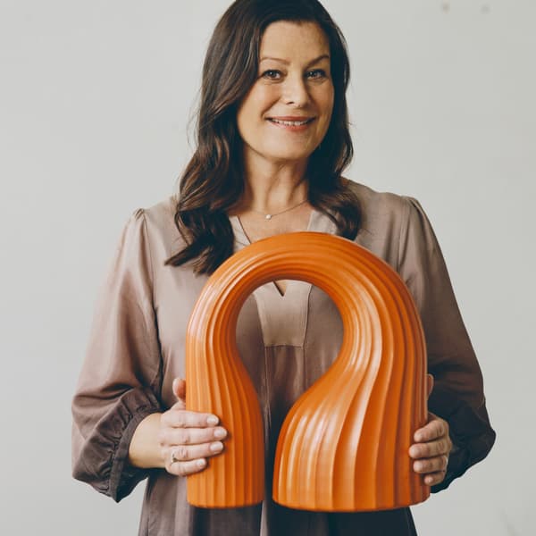 Lisa Hilland