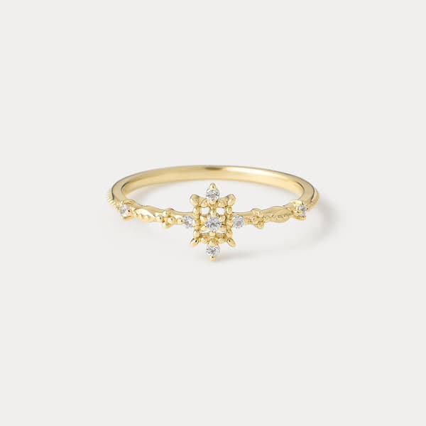 Openwork design jewelry from the 2026 Holiday Collection 2