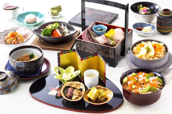 神户 田村的春季怀石料理套餐