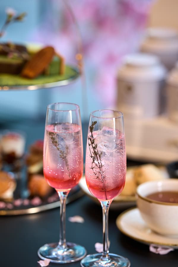 SAKURA FIZZ迎賓飲品