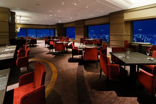 空中餐厅 Riga Top 室内（图片）