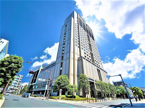 浦和皇家松树酒店外观