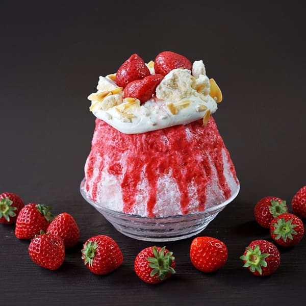 Amarin Strawberry Dolce Kakigori