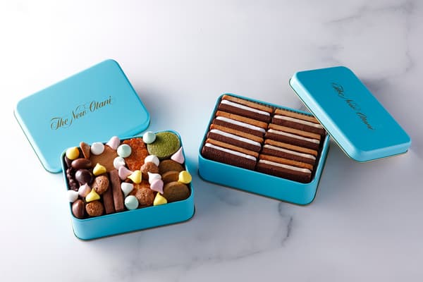 左：SATSUKI Chocolate & Cookie (S)，右：Chocolate Caramel Sand