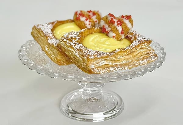 Custard pie