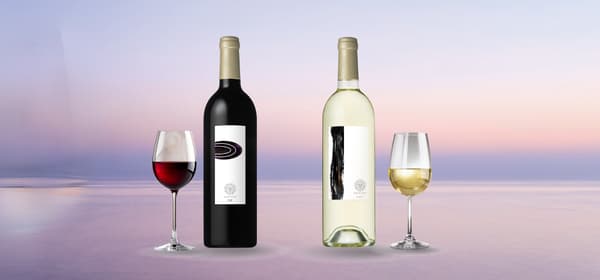 左:天蜜火甲州,右:天蜜火志福