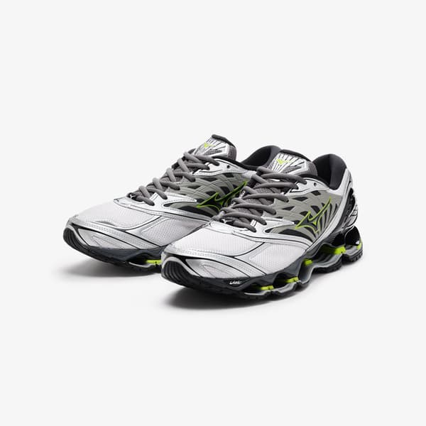 MIZUNO WAVE PROPHECY LS,LIGHT GRAY/BLACK/LIME GREEN 配色細節