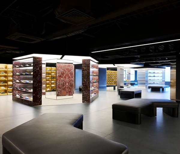 3F of the Onitsuka Tiger Shinjuku flagship store