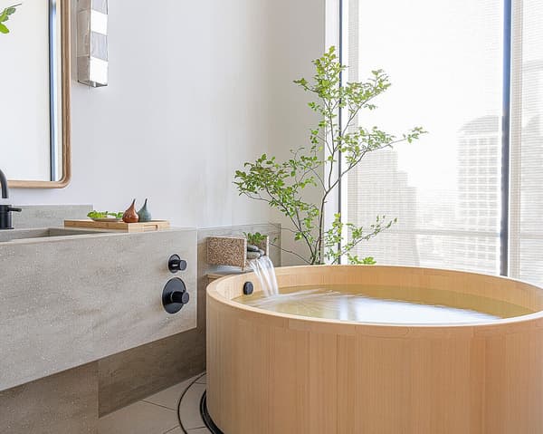 Cypress bath in the couple treatment room