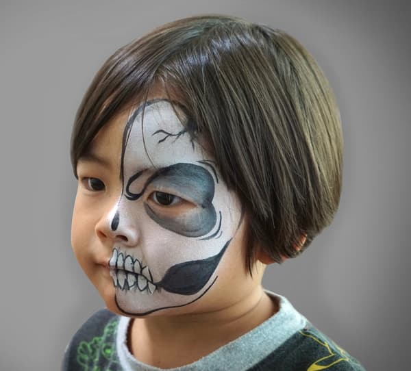 Halloween body art / face painting