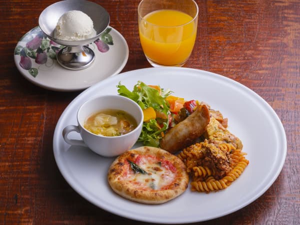 Trattoria Sette 儿童午餐套餐