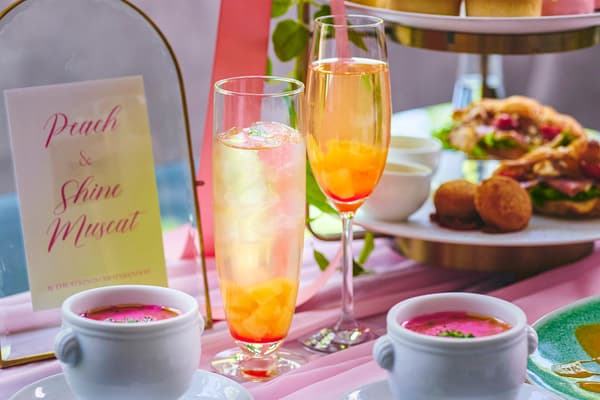 Peach and Muscat cocktails