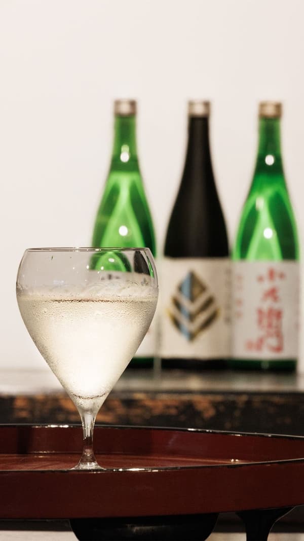 焰麗醉瓶身