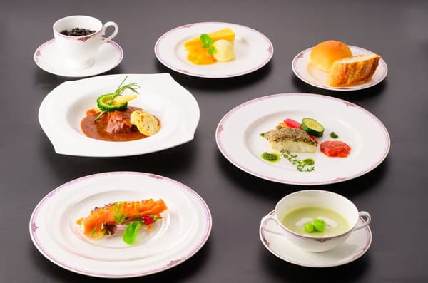 Brise Marine – Southbound Lunch