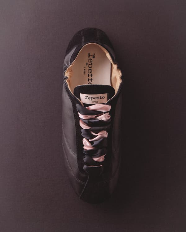 Tennis Silk (Noir) ¥69,300 *Currently on sale