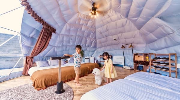 Vision Glamping Resort Yamanakako dome tent interior