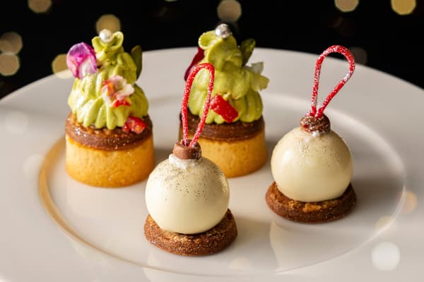 Teh Sore Natal di Melodia Italian Grill, Strings Hotel Tokyo InterContinental (2)