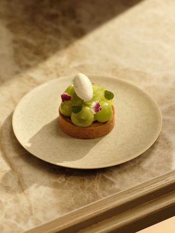 Tarta de Shine Muscat en Janu Patisserie