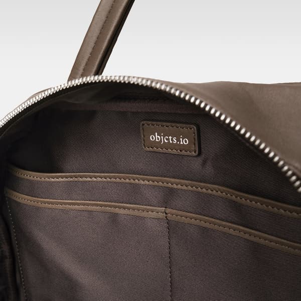 Essential Leather Boston
