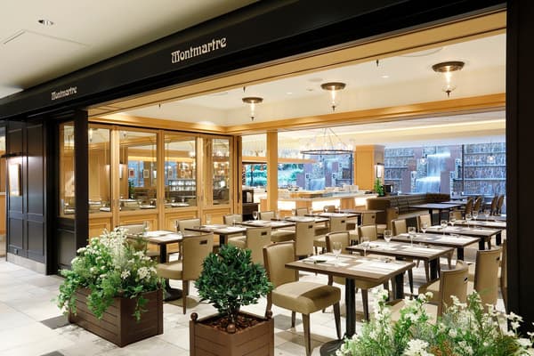 蒙马特餐厅内部