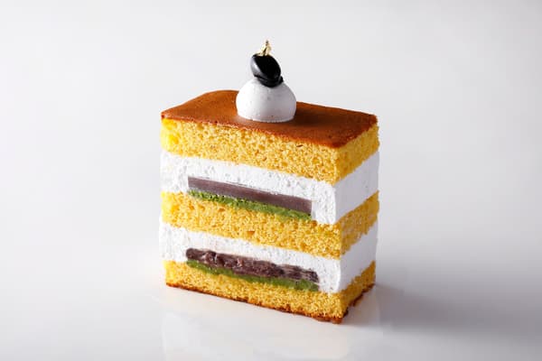 Pastel individual Castella de matcha Shin-Edo ¥1.836 (precio para llevar)