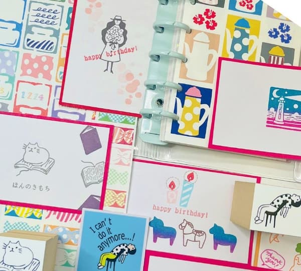 Stempel, stiker, dan kartu catatan