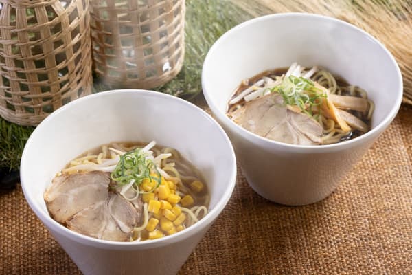 Sapporo ramen tasting using Nishiyama Seimen noodles: Sapporo miso ramen and Sapporo black soy sauce ramen