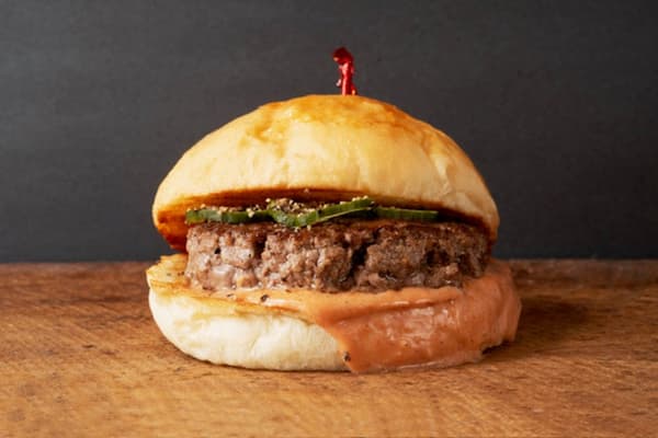 Hamburguesas insignia de JB's TOKYO
