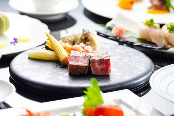Shimane wagyu beef fillet with Okuizumo maitake mushroom tempura and Shimane red wine sauce