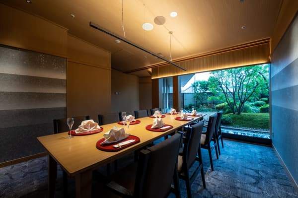 8樓日本料理「木之花」